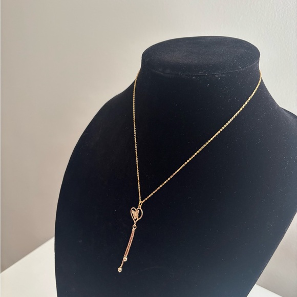 Delicate Gold Heart Lariat Necklace - Women Jewelry - Picture 3 of 7